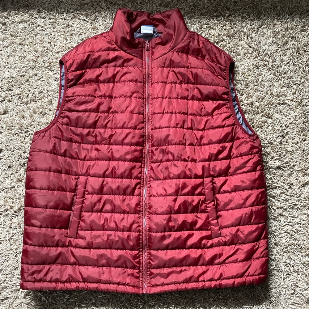 Mens puffer down vest maroon size XL